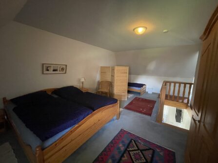 Schlafbereich Doppelbett + Einzelbett